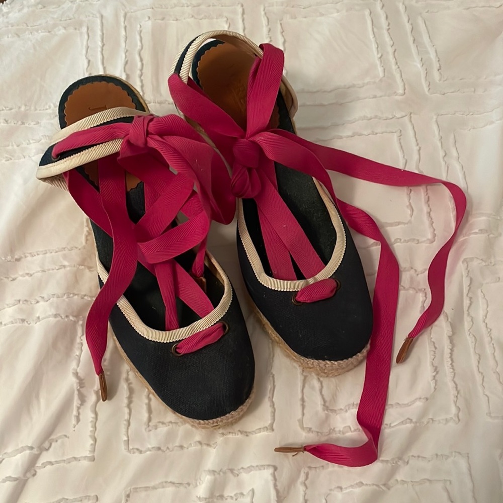 J. Crew espadrilles 😍 classics!